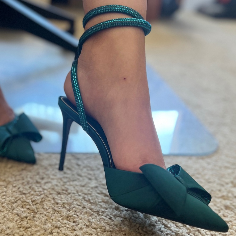 **NEW**Express/SIZE 8/Green/ Satin/ BOW style